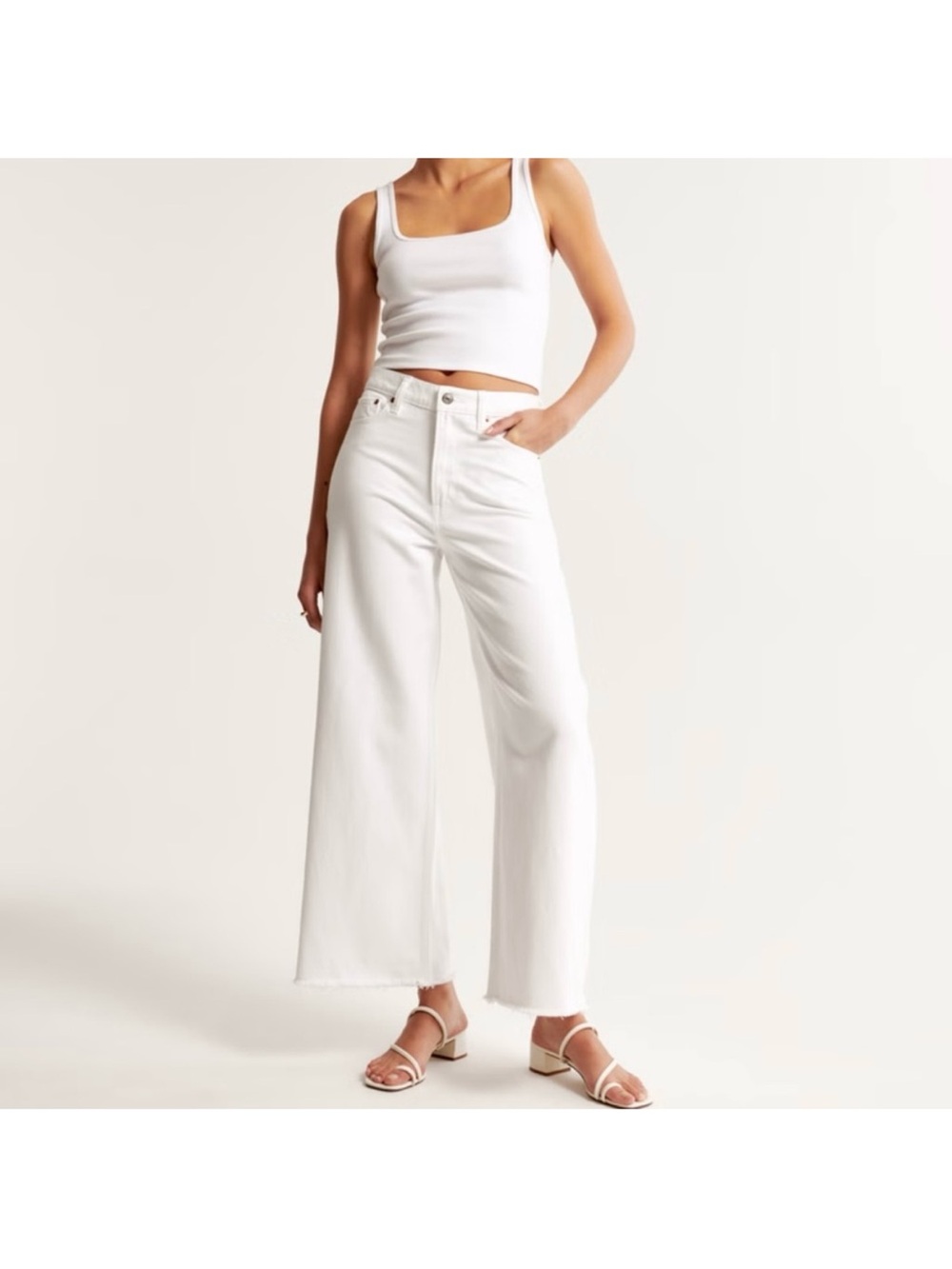 Abercrombie & Fitch White Wide-Leg High-Rise Jeans